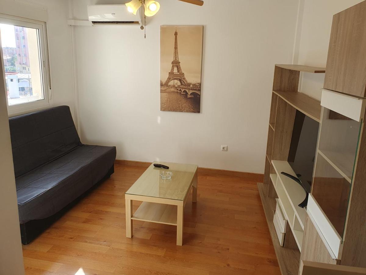 2H, Aire Acondic, 50M2, 1 Dormitorio, 4 Huespedes, Wifi Gratis La Línea de la Concepción Exterior foto