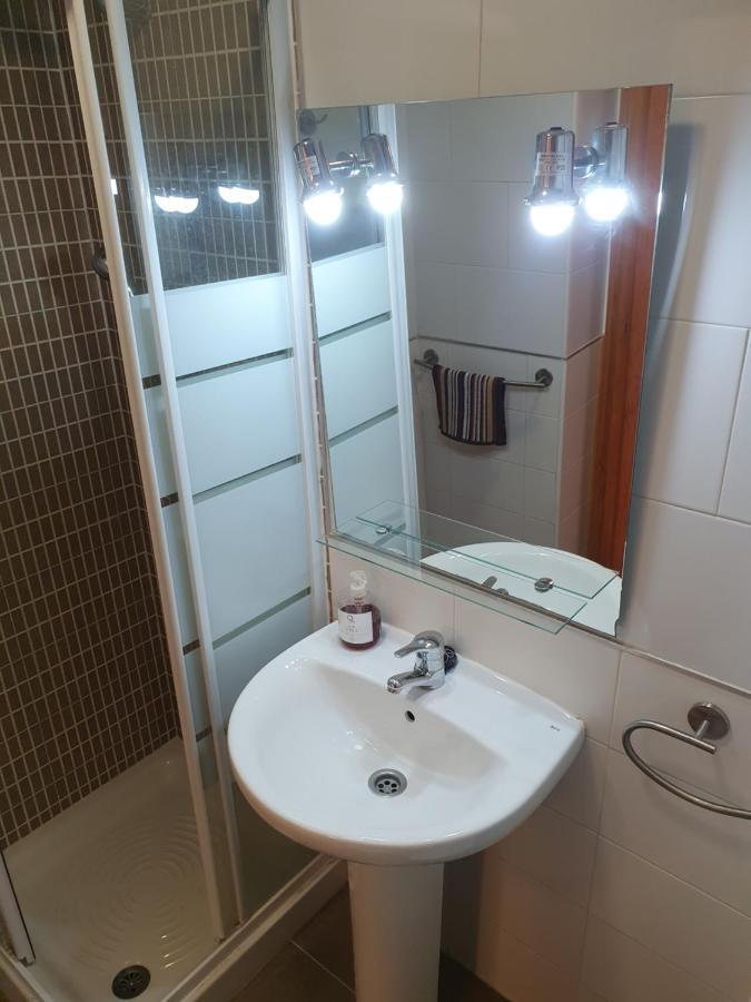 2H, Aire Acondic, 50M2, 1 Dormitorio, 4 Huespedes, Wifi Gratis La Línea de la Concepción Exterior foto